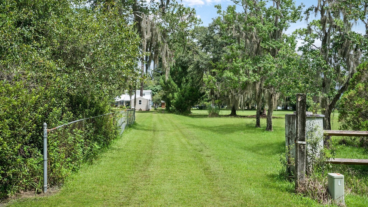 Photo of Others in Palatka