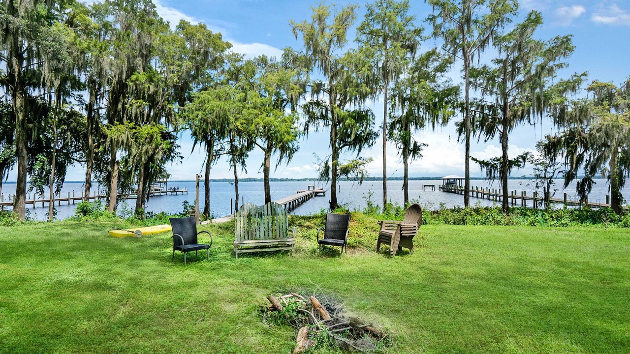 Photo of Others in Palatka