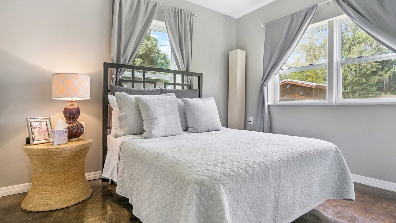 Photo of Bedroom in Palatka