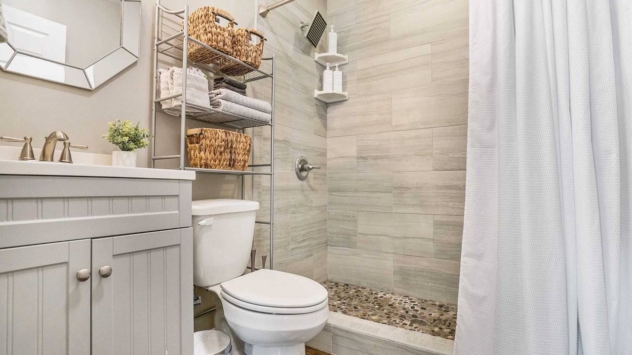 Photo of Bathroom in Palatka