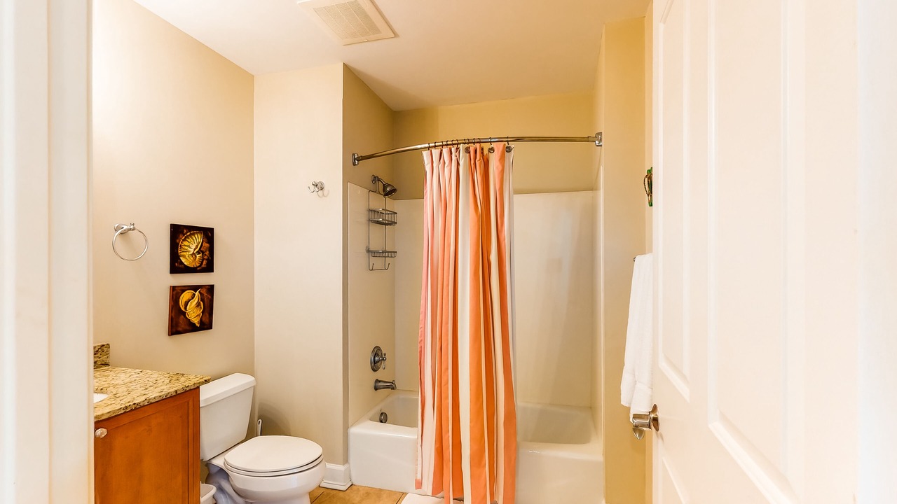 Photo of Bathroom in Upper Grand Lagoon