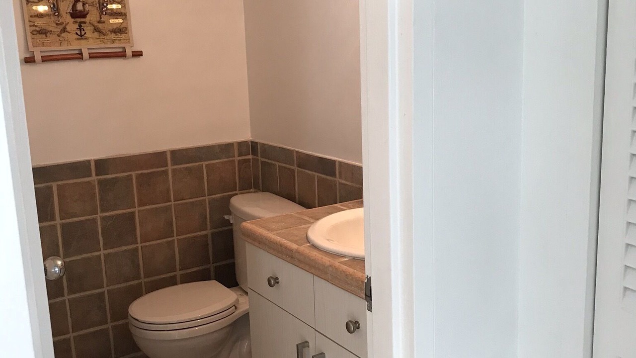 Photo of Bathroom in Barrier Island