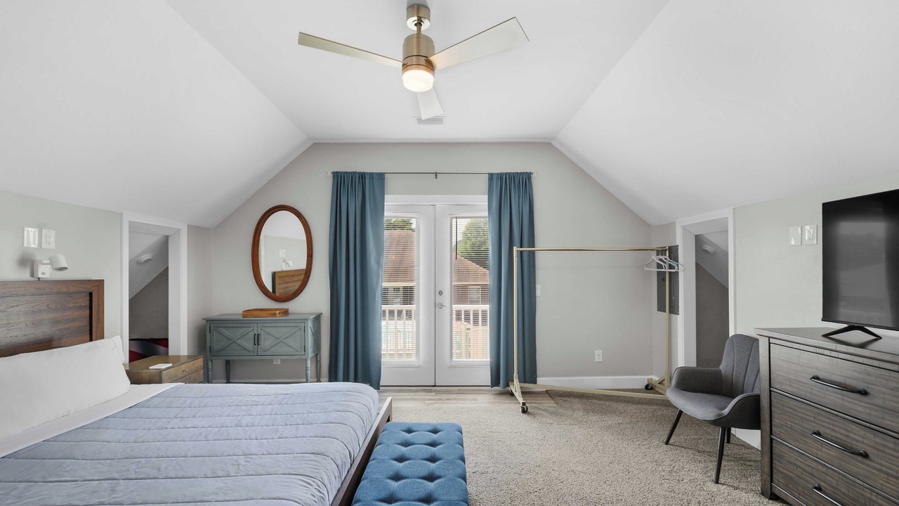 Photo of Bedroom in Gulf Breeze