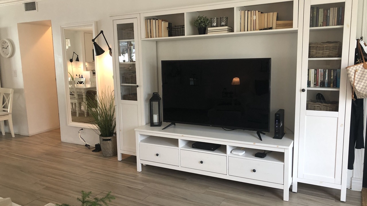 Photo of Livingroom in Hollywood Lakes