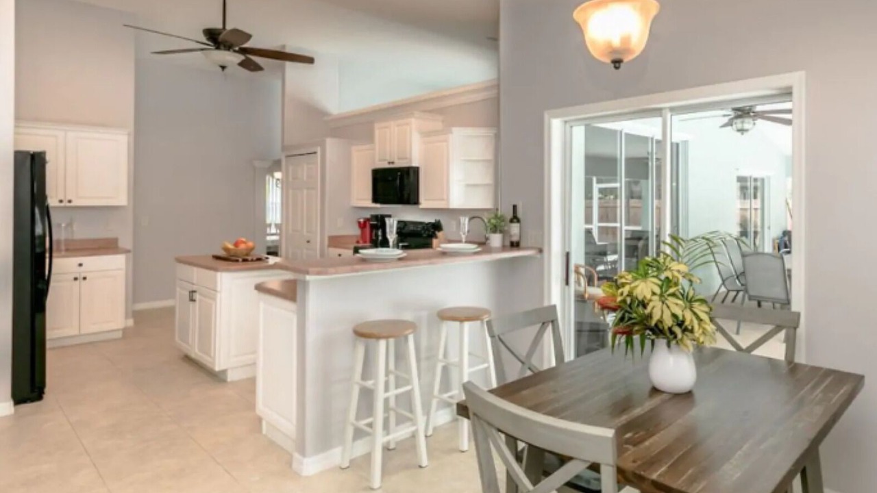 Photo of Kitchen in Sebastian Highlands
