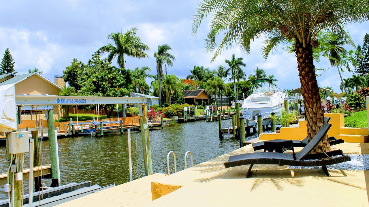 Photo of Others in Caloosahatchee