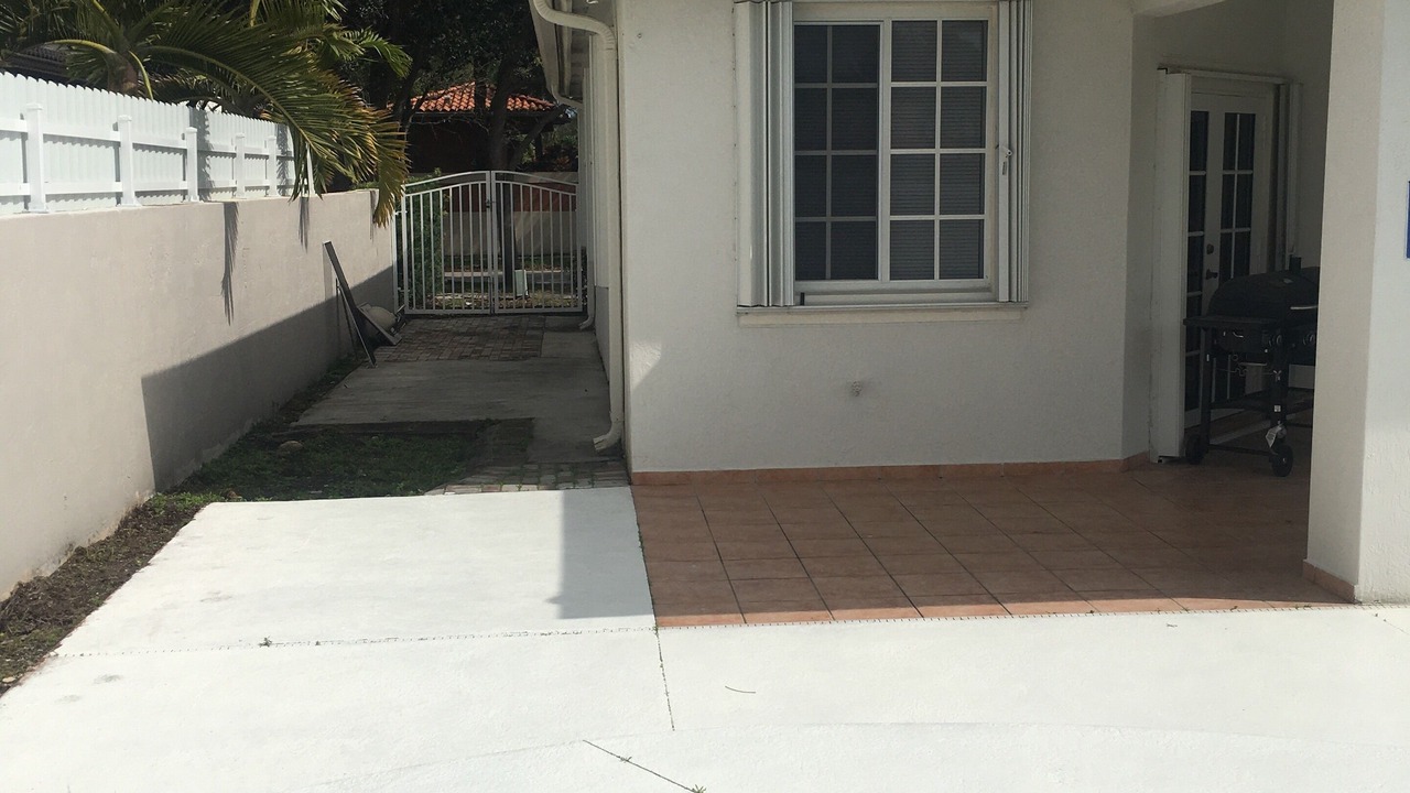 Photo of Patio Balcony in Miami Lakes