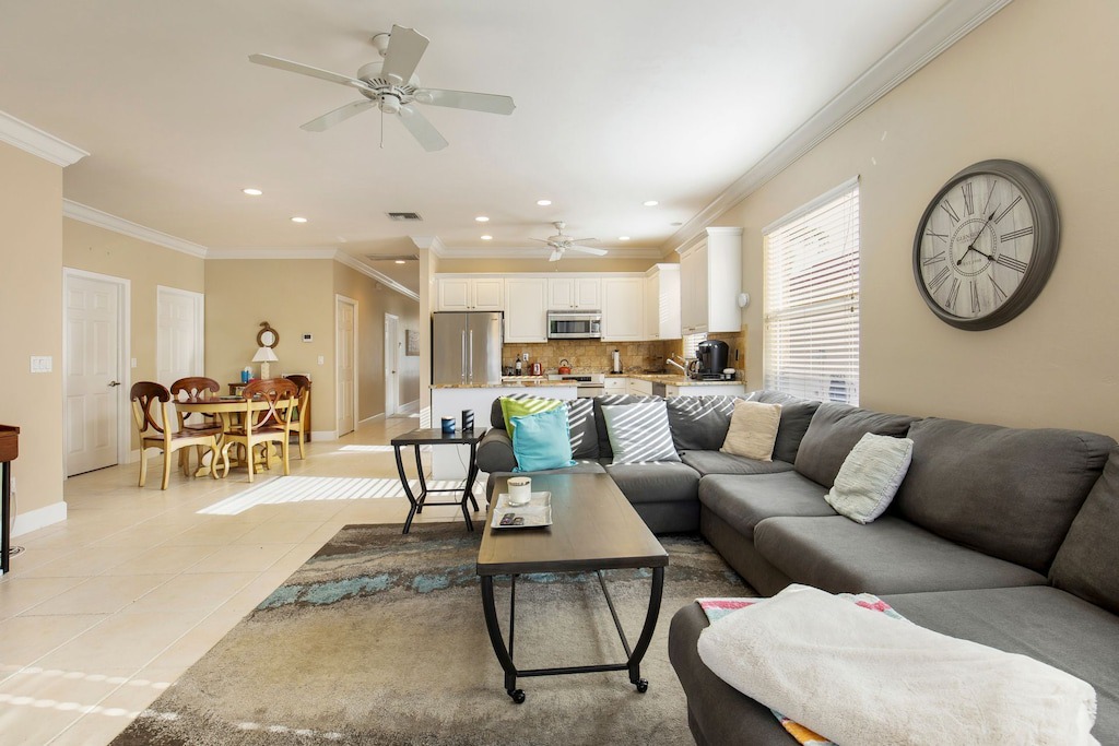 Photo of Livingroom in Naples Park