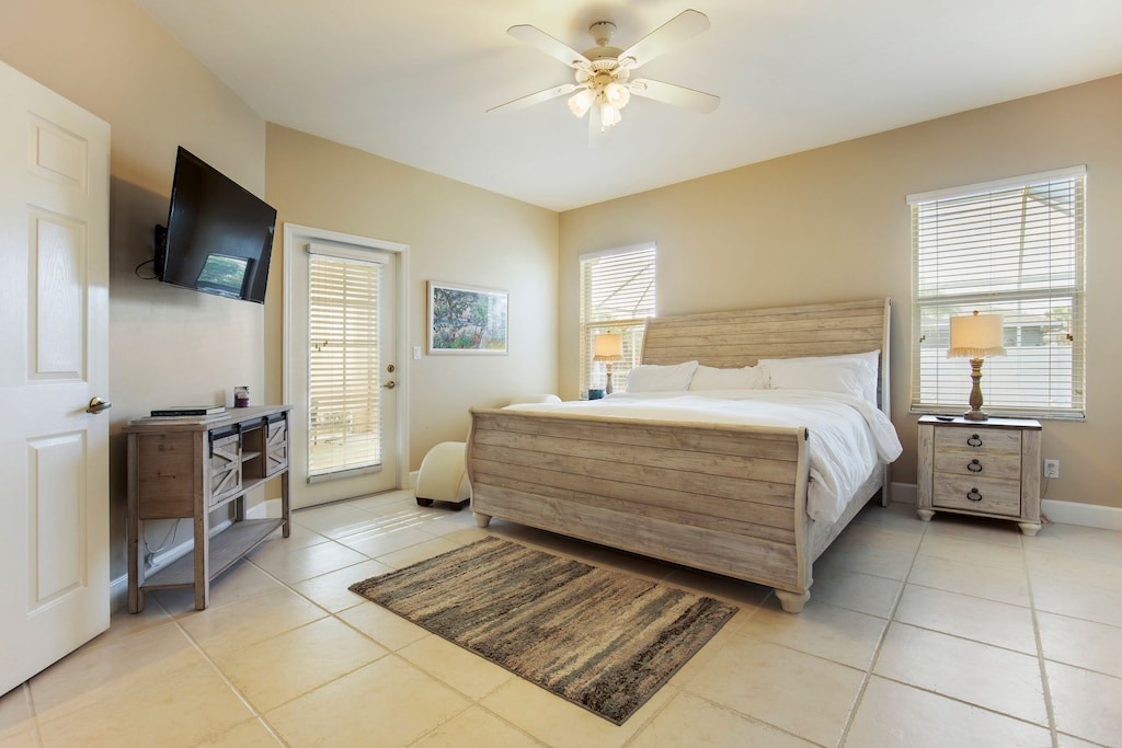 Photo of Bedroom in Naples Park
