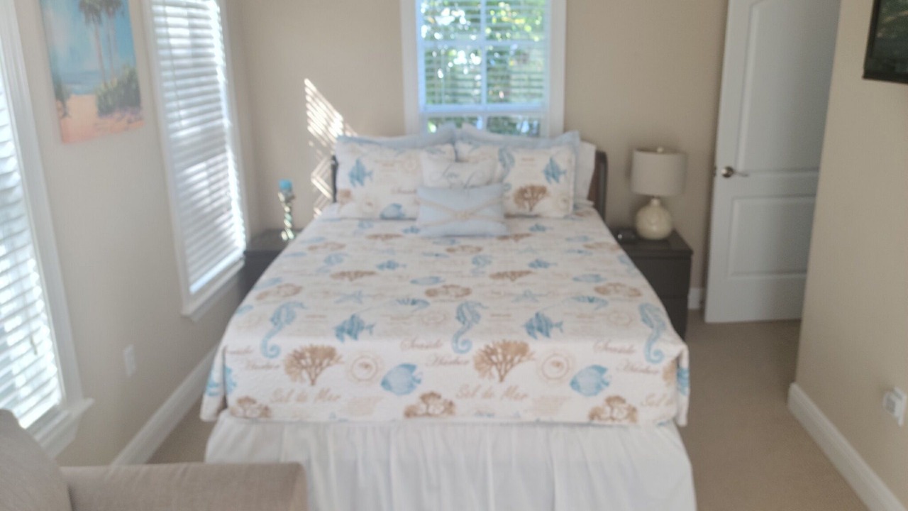 Photo of Bedroom in Islamorada