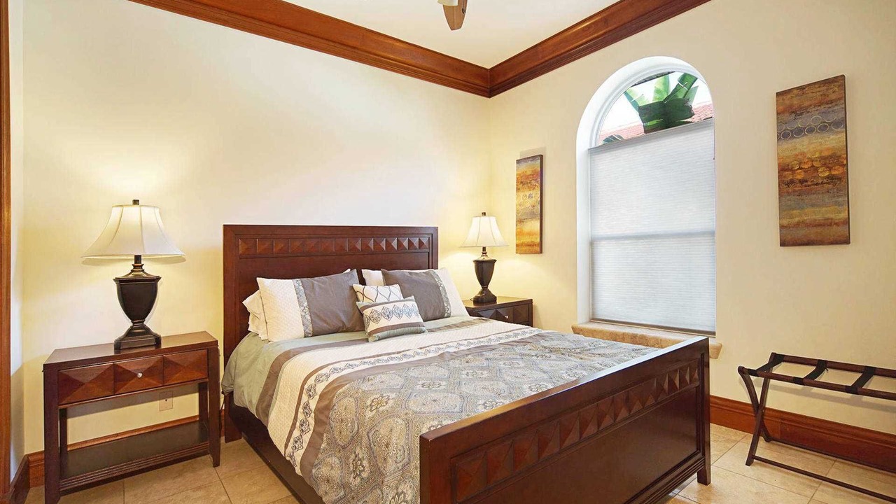 Photo of Bedroom in Yacht Club