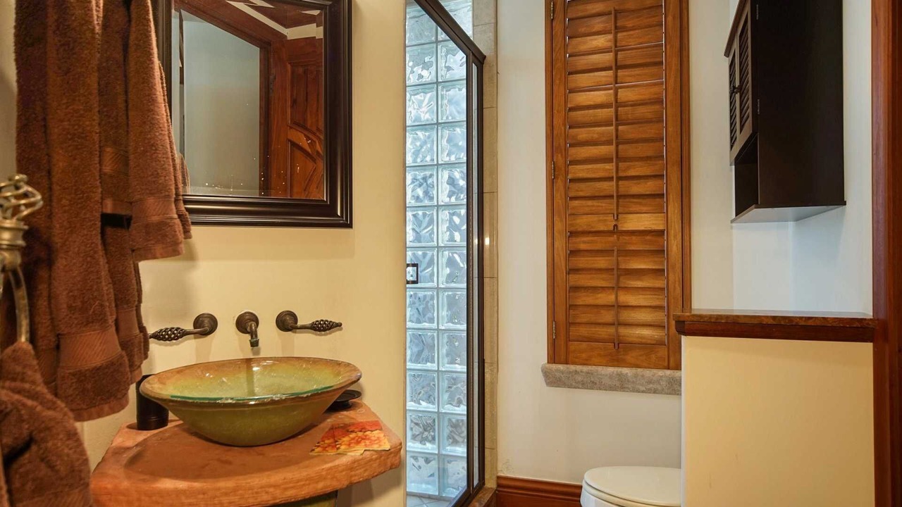 Photo of Bathroom in Yacht Club