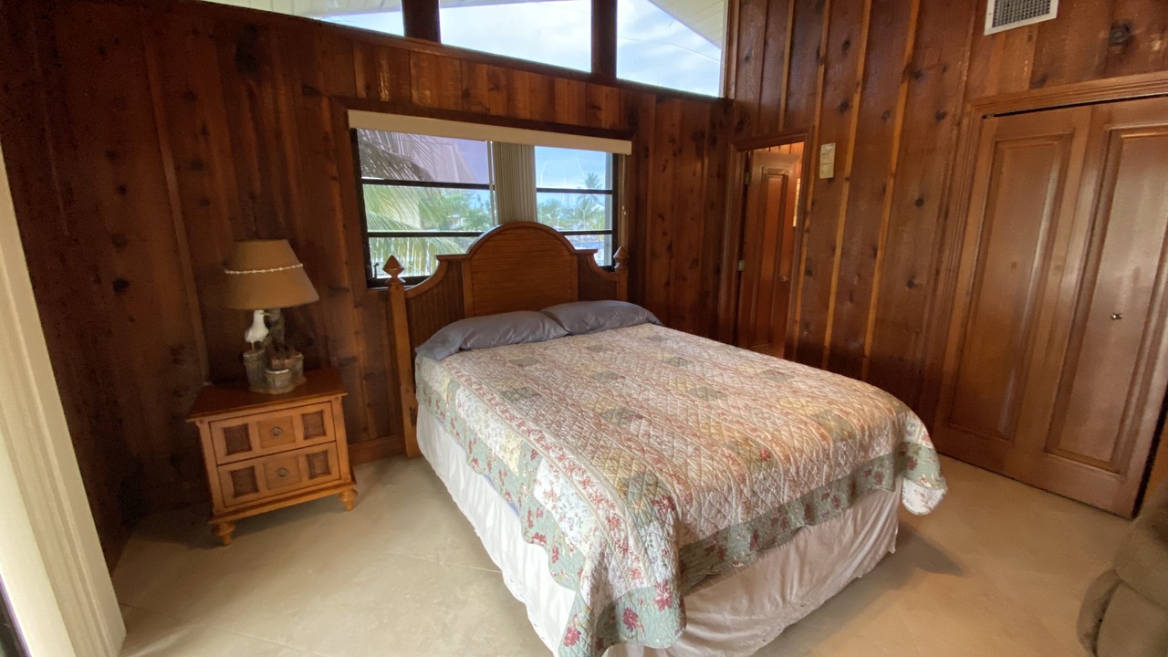Photo of Bedroom in Islamorada