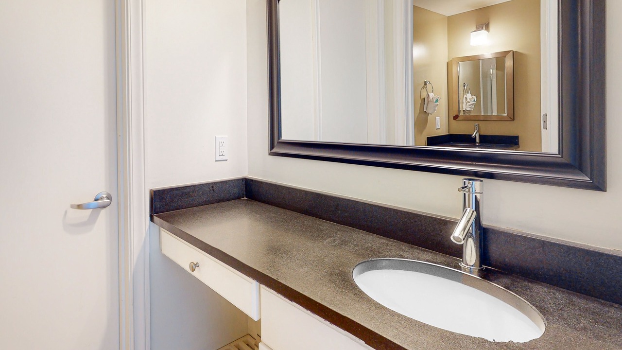 Photo of Bathroom in Navarre Beach