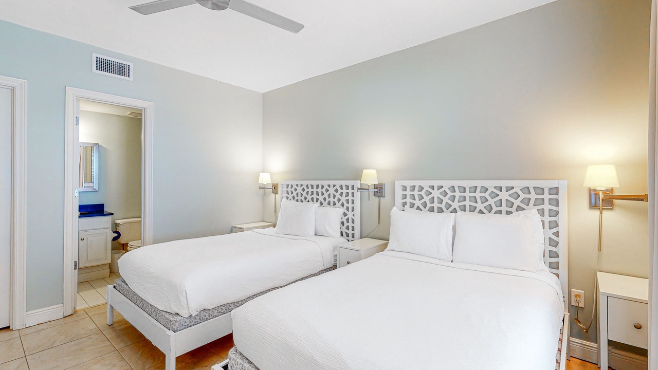 Photo of Bedroom in Navarre Beach