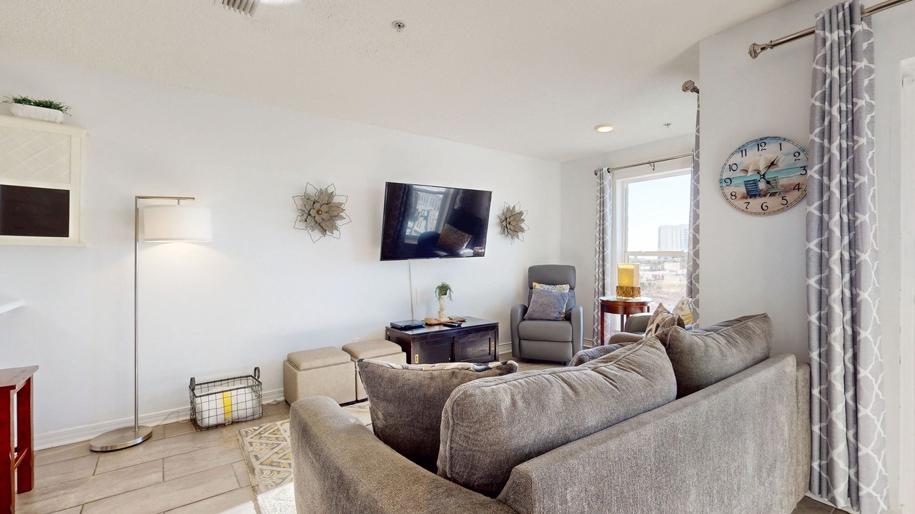 Photo of Livingroom in Navarre Beach