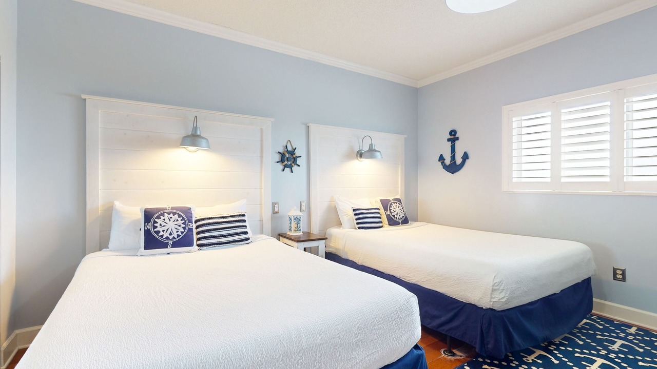 Photo of Bedroom in Navarre Beach