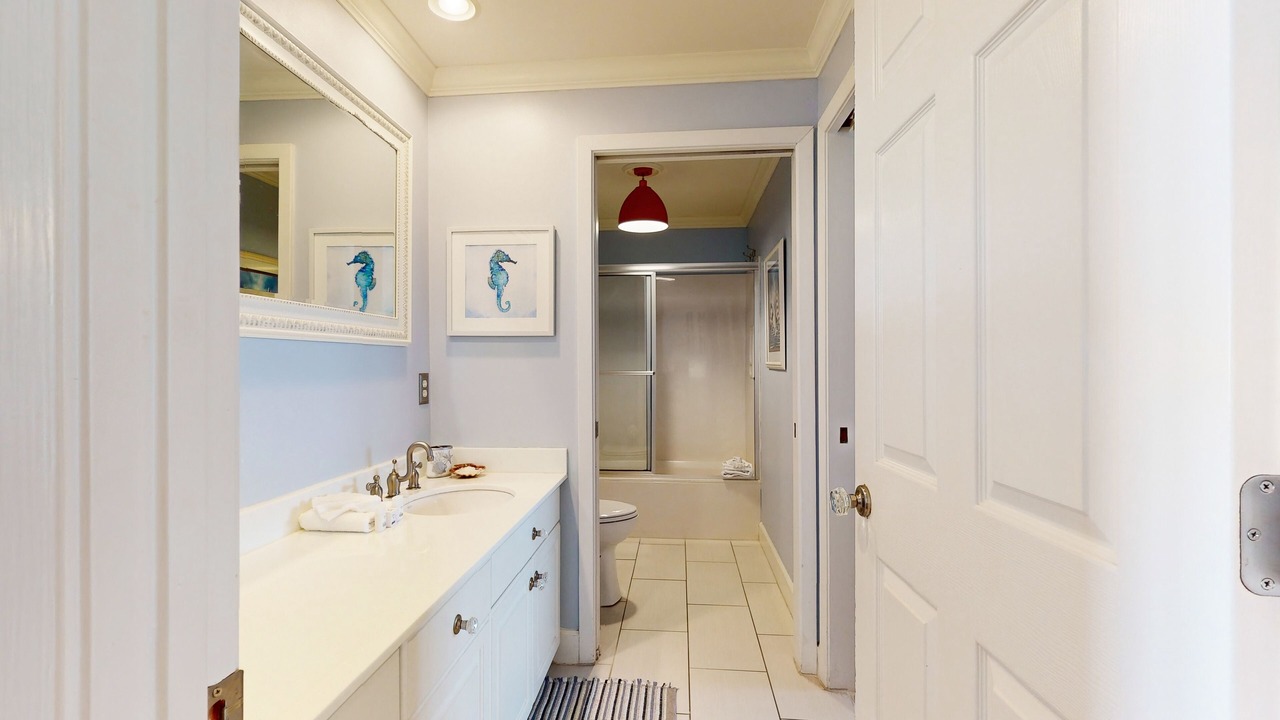 Photo of Bathroom in Navarre Beach