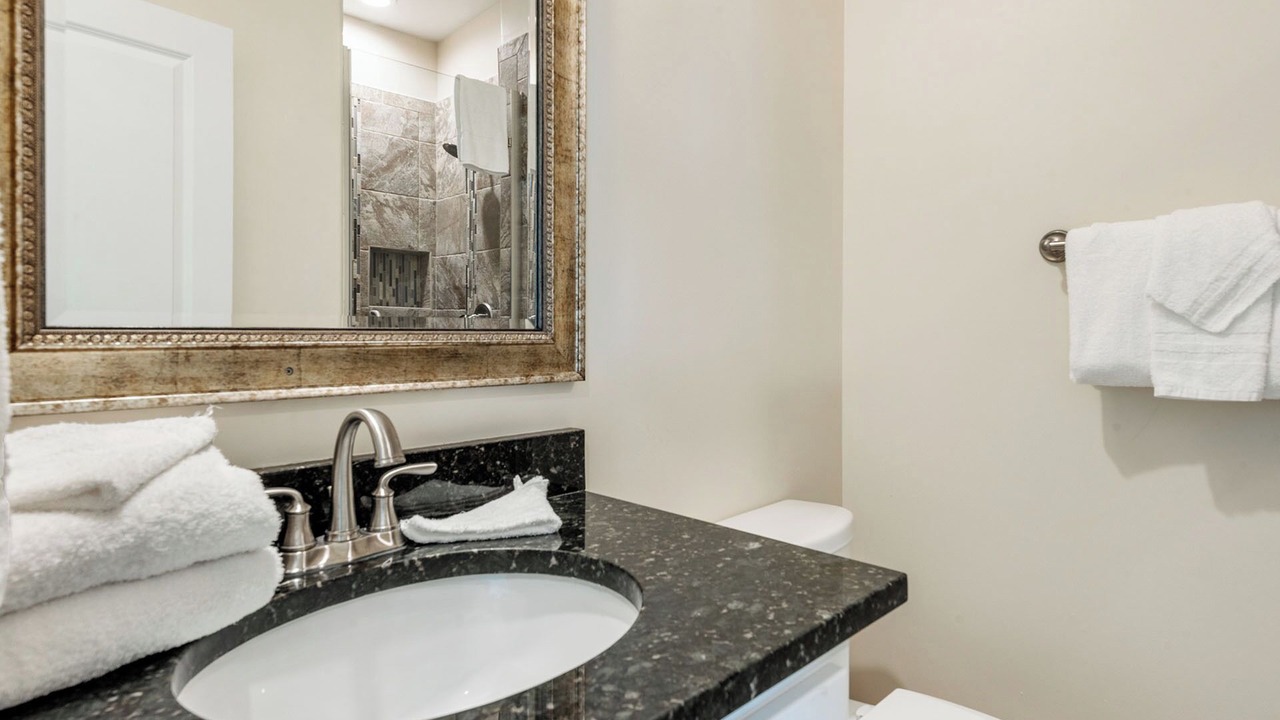 Photo of Bathroom in Orange Beach