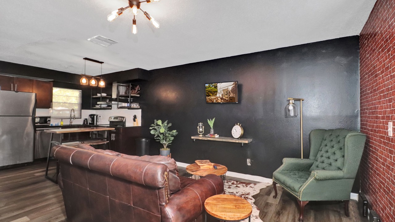Photo of Livingroom in St. Petersburg - Clearwater