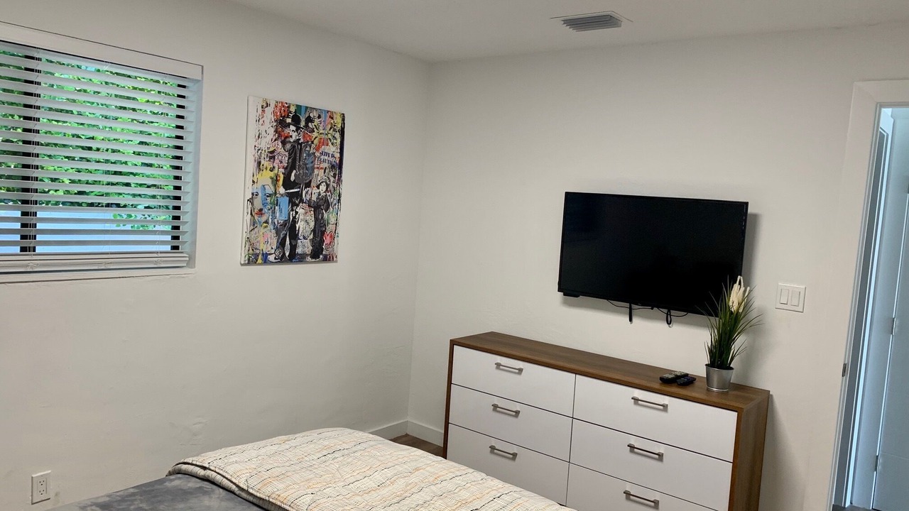 Photo of Bedroom in Harbordale