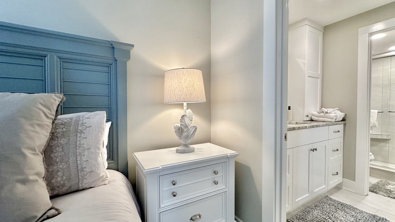 Photo of Bedroom in Crescent Beach