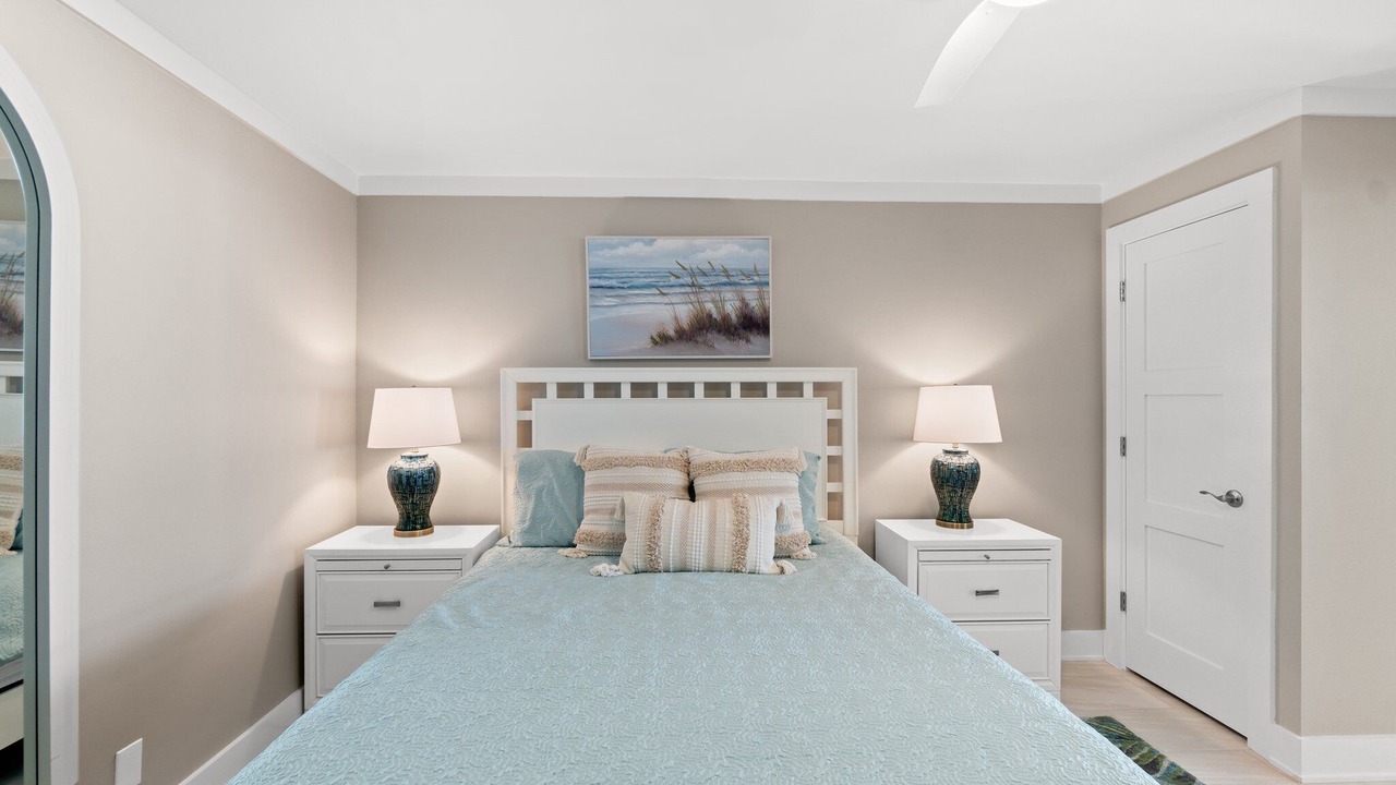 Photo of Bedroom in Crescent Beach