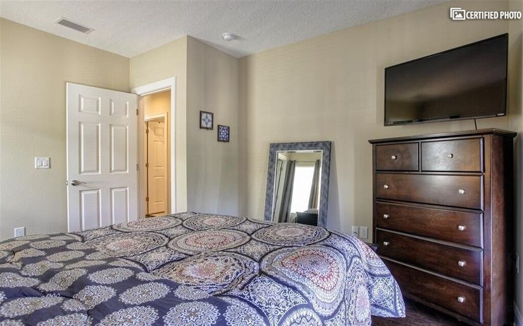 Photo of Bedroom in Port Tampa City
