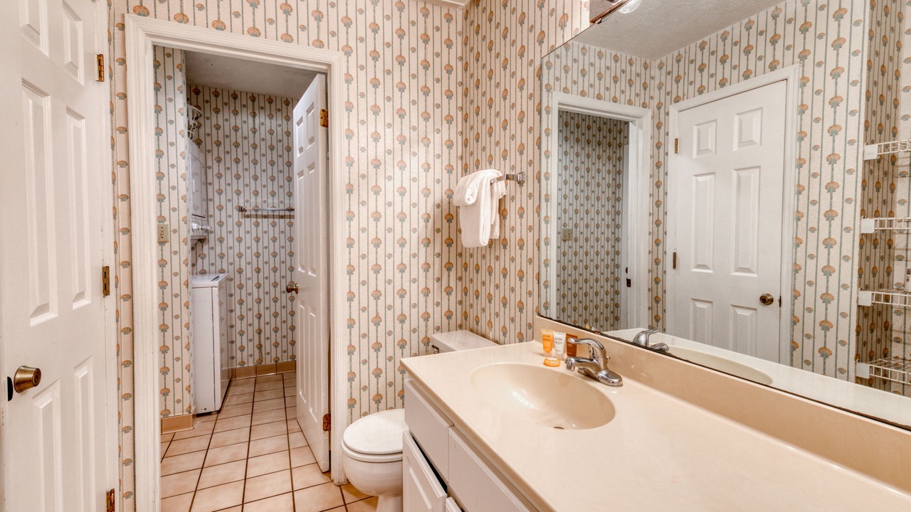 Photo of Bathroom in Crystal Beach
