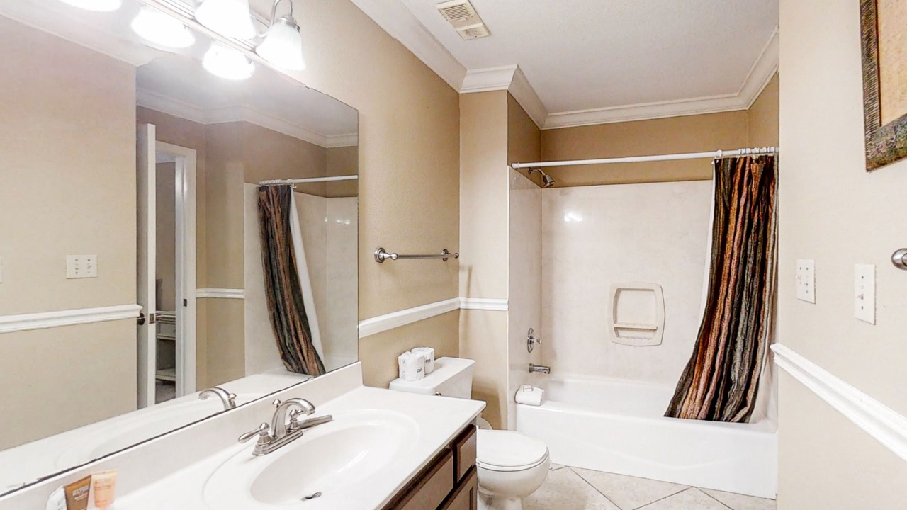Photo of Bathroom in Crystal Beach