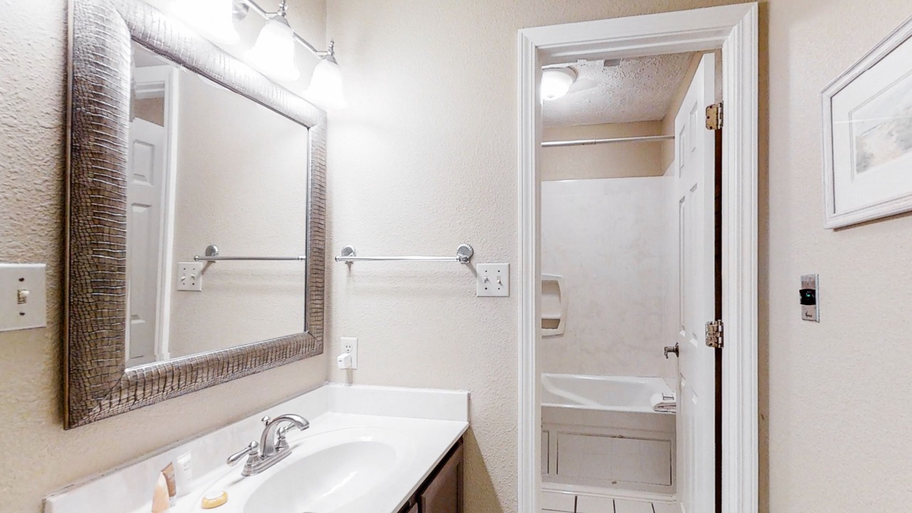 Photo of Bathroom in Crystal Beach
