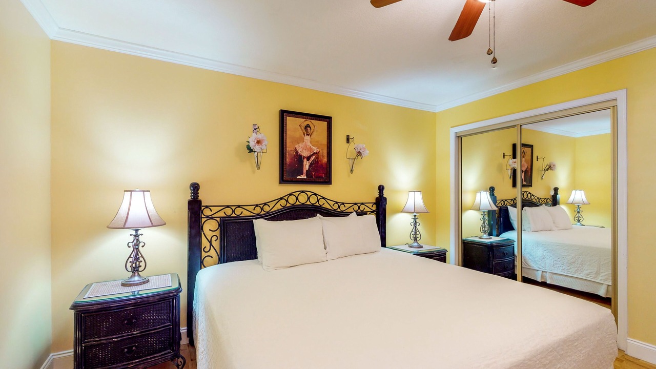 Photo of Bedroom in Miramar Beach