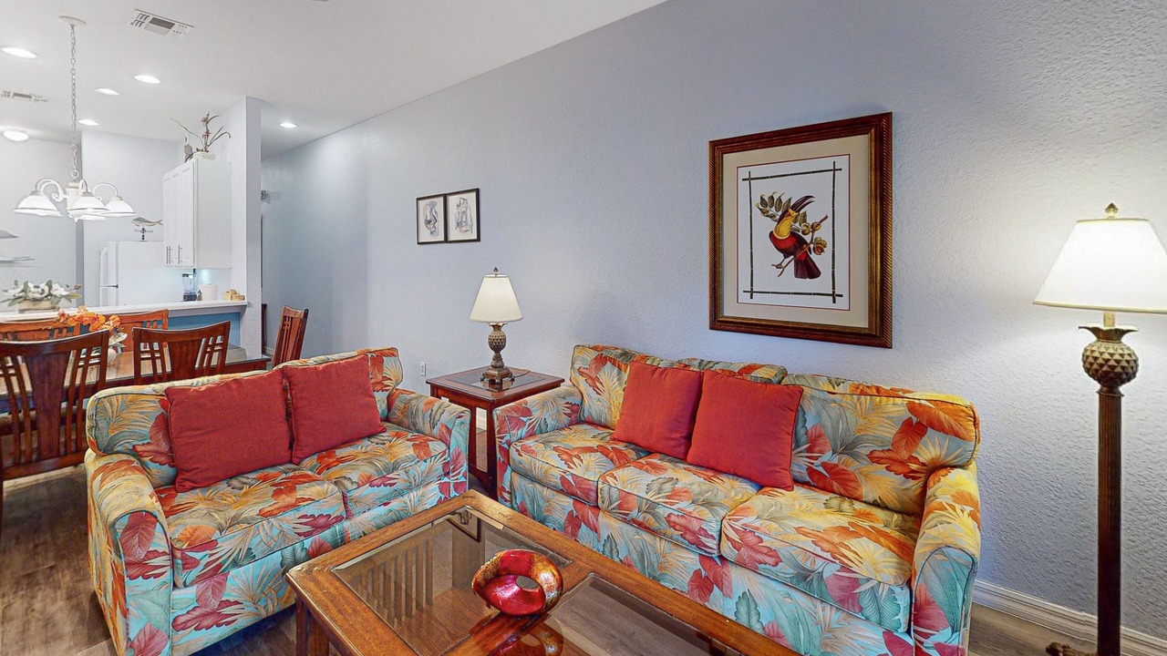 Photo of Livingroom in Bahama Bay