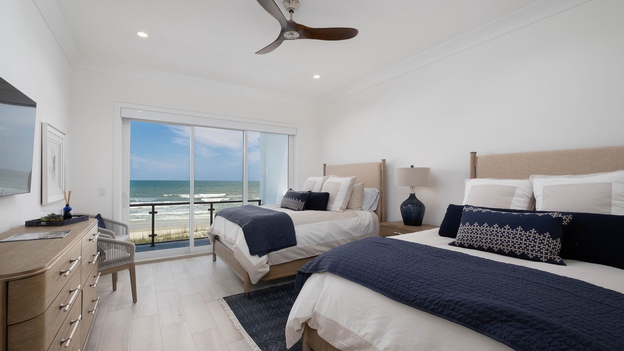 Photo of Bedroom in Crescent Beach