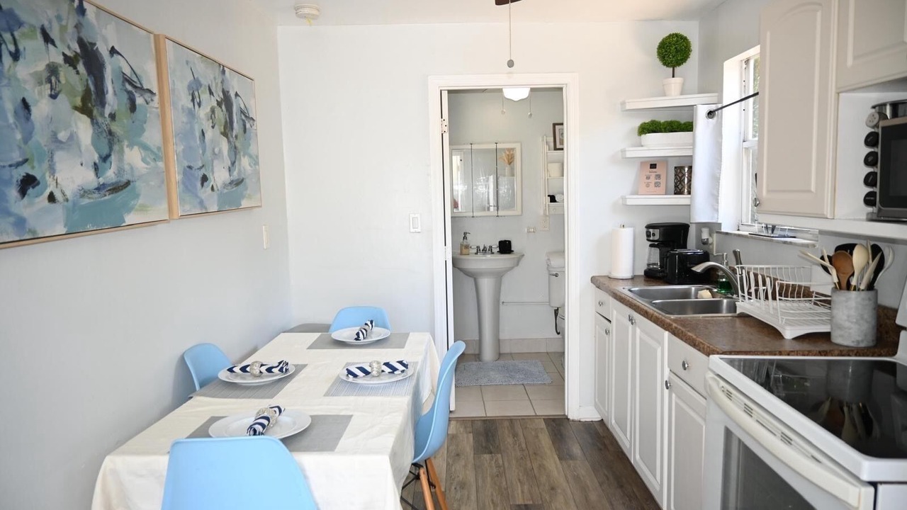 Photo of Kitchen in Sunshine Park
