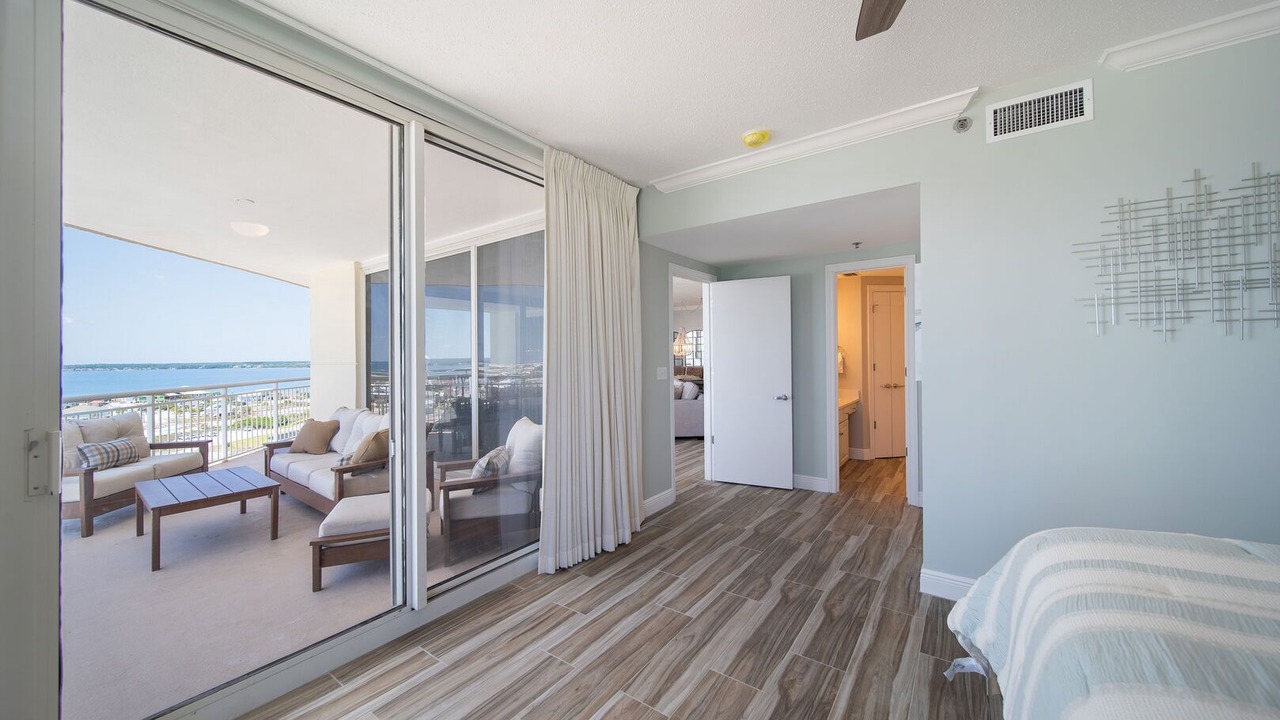 Photo of Bedroom in Navarre Beach