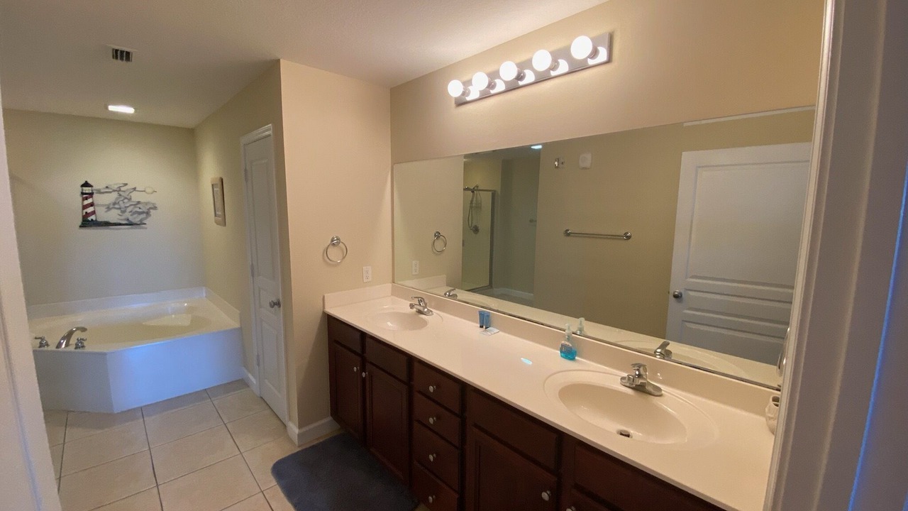 Photo of Bathroom in Waterside Village