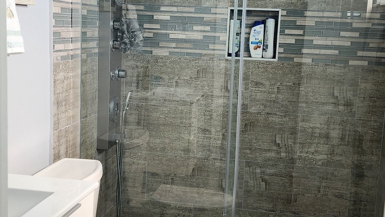 Photo of Bathroom in Sunrise Point