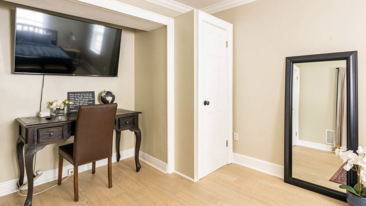 Photo of Bedroom in College Park