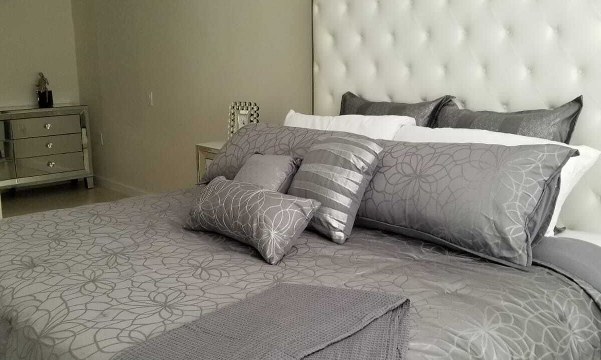 Photo of Bedroom in Ludlam