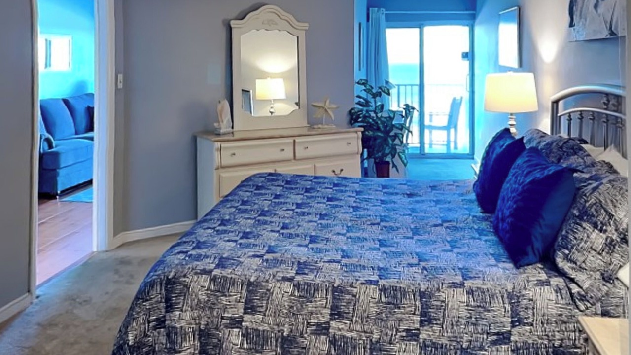 Photo of Bedroom in Jacksonville Beach