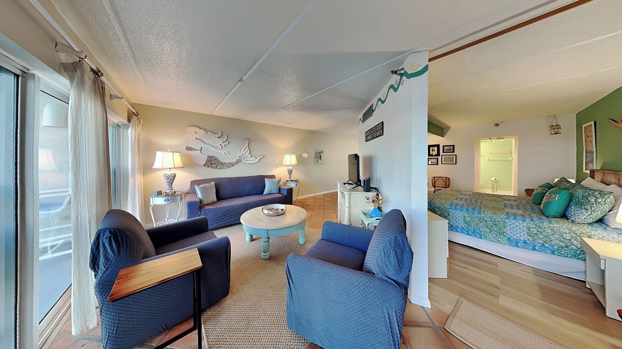 Photo of Livingroom in Jacksonville Beach