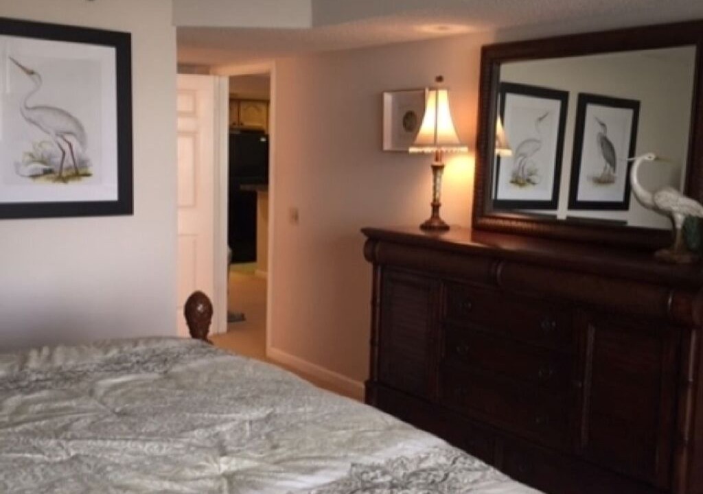 Photo of Bedroom in Hudson