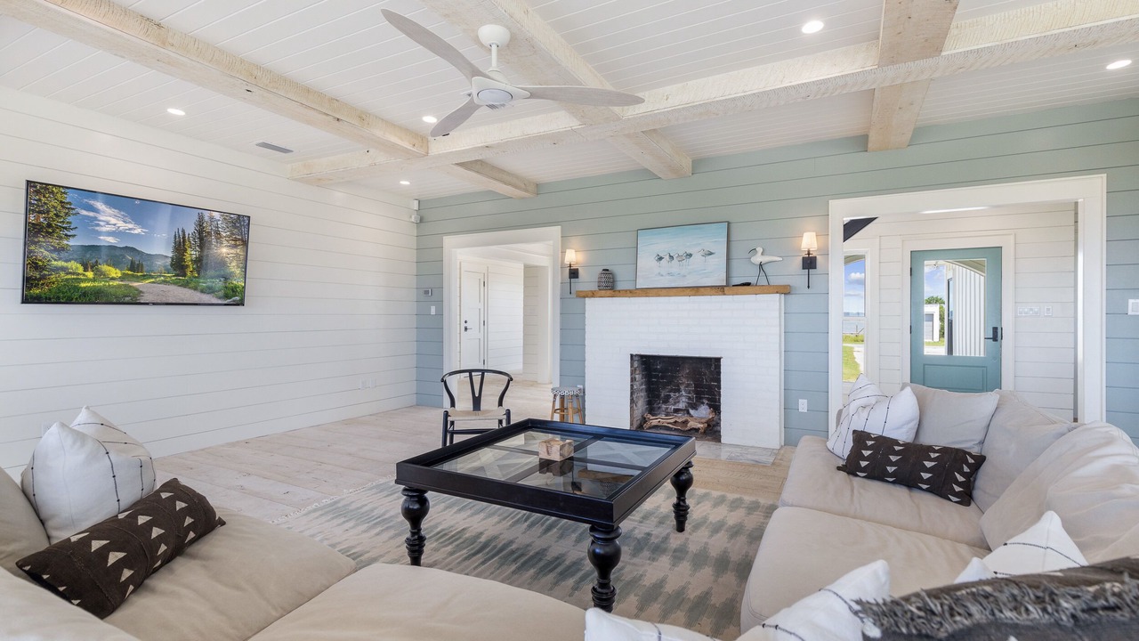 Photo of Livingroom in Alligator Point