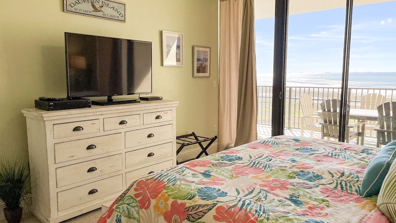 Photo of Bedroom in Dauphin Island