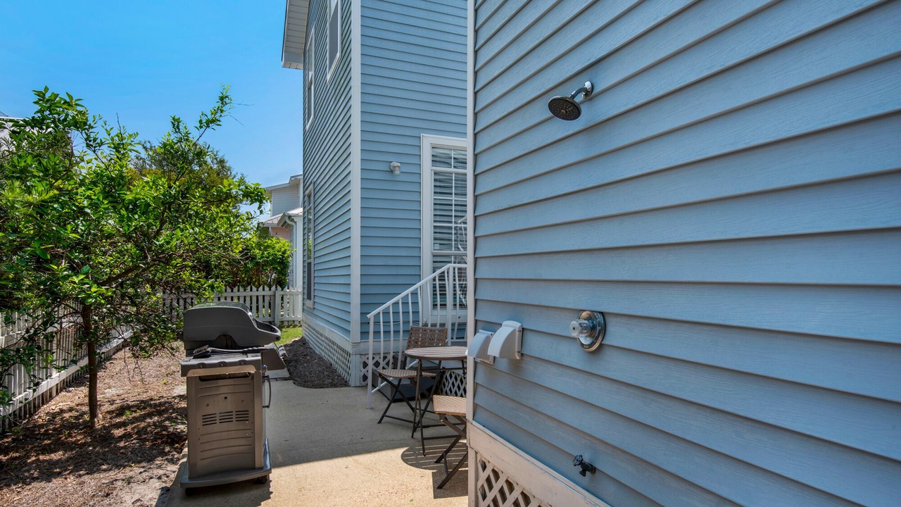 Photo of Outdoor in Crystal Shores