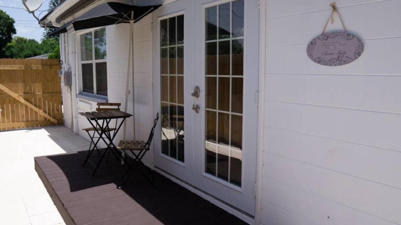 Photo of Outdoor in Carver City - Lincoln Gardens