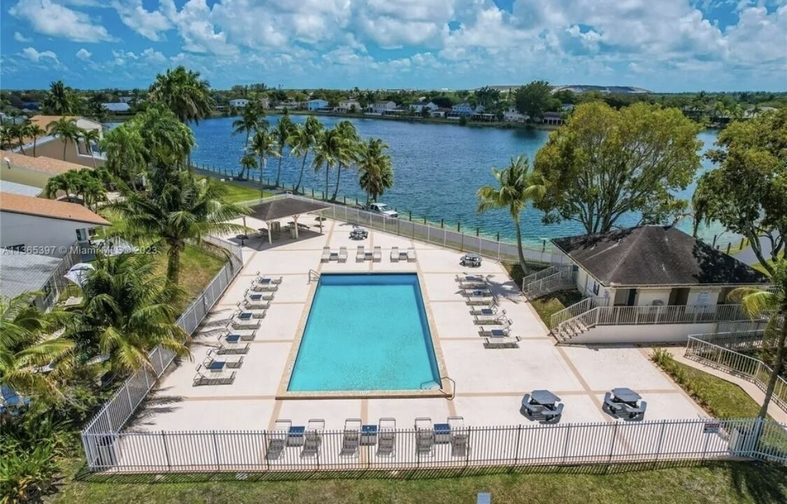 Photo of Outdoor in Cutler Bay