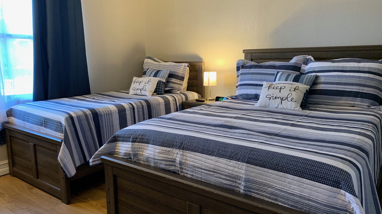 Photo of Bedroom in Florida Center