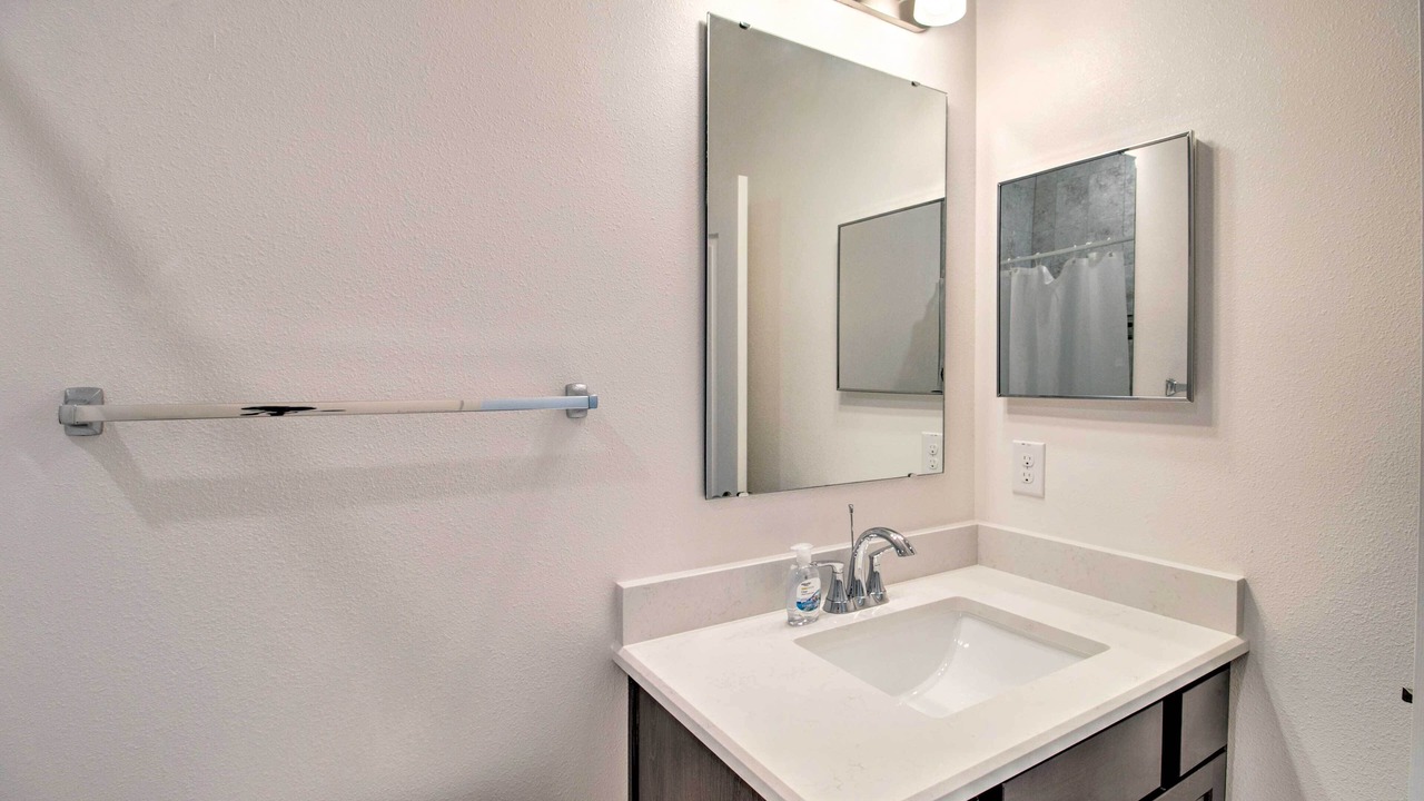 Photo of Bathroom in Port Saint Lucie